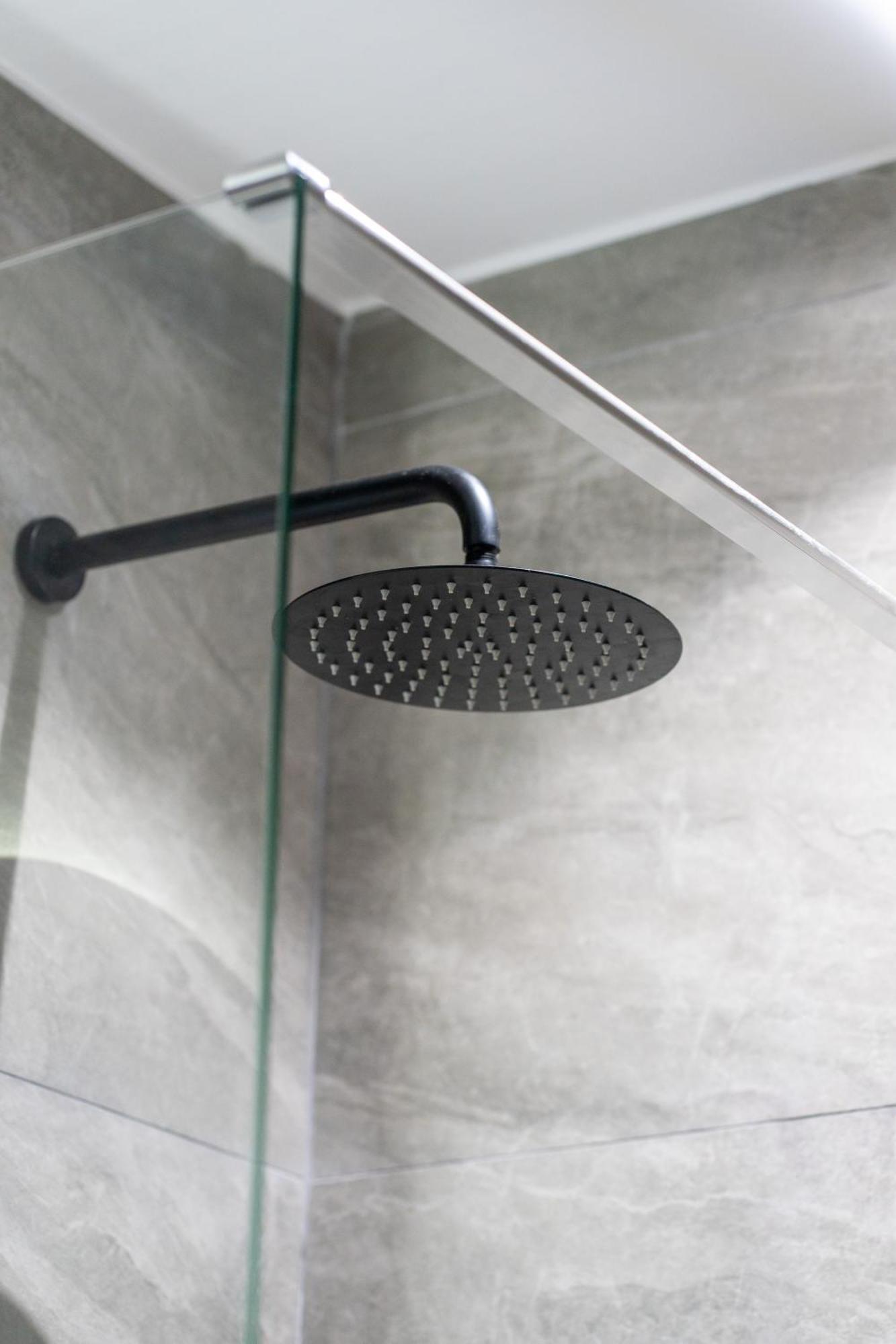 The Nook City Centre En Suite Берат Екстериор снимка