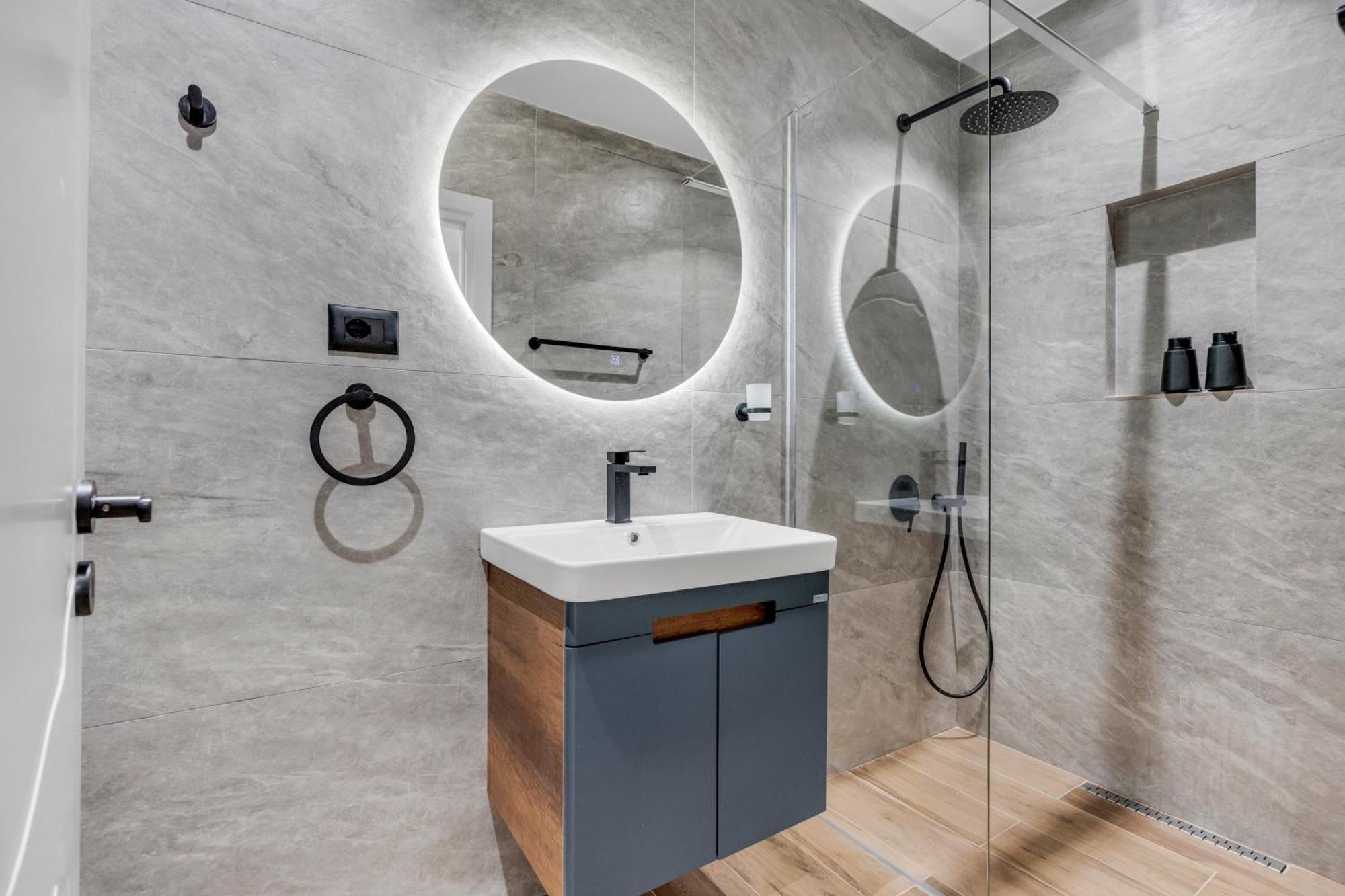 The Nook City Centre En Suite Берат Екстериор снимка